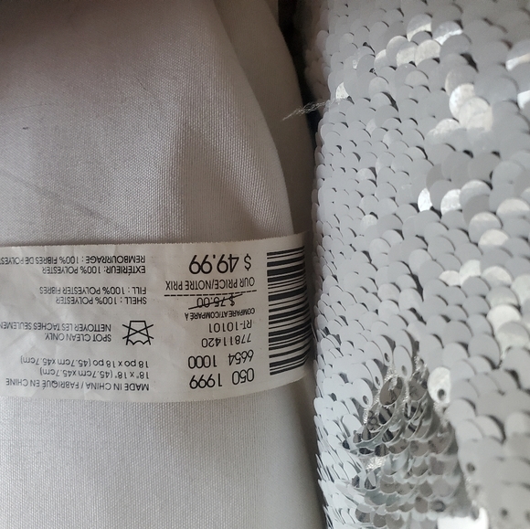 2 sequin decorative pillows - Picture 2 of 2